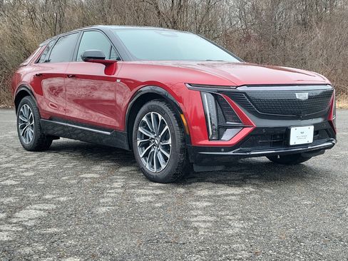 New 2026 Cadillac Lyriq Sport image 3