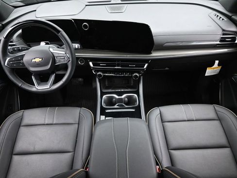 Certified 2025 Chevrolet Traverse High Country w/ LPO, Floor Liner Package image 15