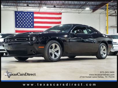 Used 2015 Dodge Challenger SXT w/ Driver Convenience Group
