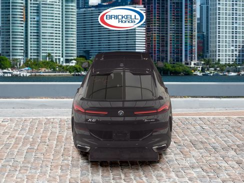 Used 2025 BMW X6 xDrive40i image 16