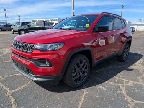 New 2026 Jeep Compass Latitude image 8