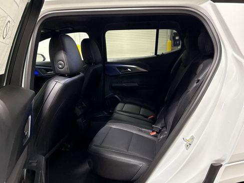 New 2026 Chevrolet Equinox EV LT w/ Convenience Package II image 23