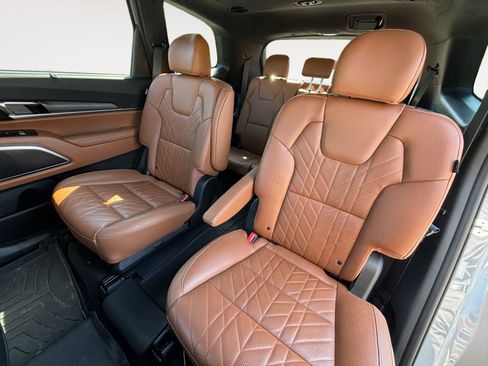 Used 2024 Kia Telluride SX Prestige X-Line AWD/4WD image 13