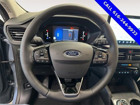 Used 2025 Ford Escape Active w/ Tech Pack #1 image 12