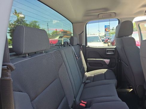 Used 2018 Chevrolet Silverado 1500 LT w/ All Star Edition AWD/4WD image 39