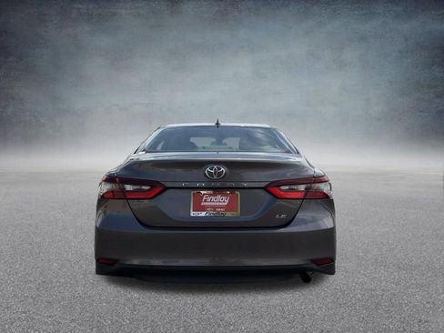 Used 2024 Toyota Camry LE FWD image 5