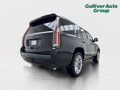 Used 2016 Cadillac Escalade Premium AWD/4WD image 8