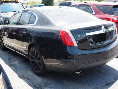 Used 2010 Lincoln MKS AWD image 4