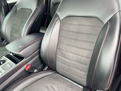 Certified 2020 Ford Edge ST-Line image 22