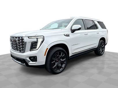 New 2025 GMC Yukon Denali w/ Sun & Power Step Package