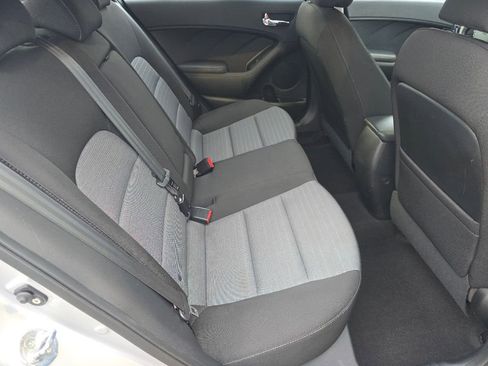 Used 2015 Kia Forte EX image 15