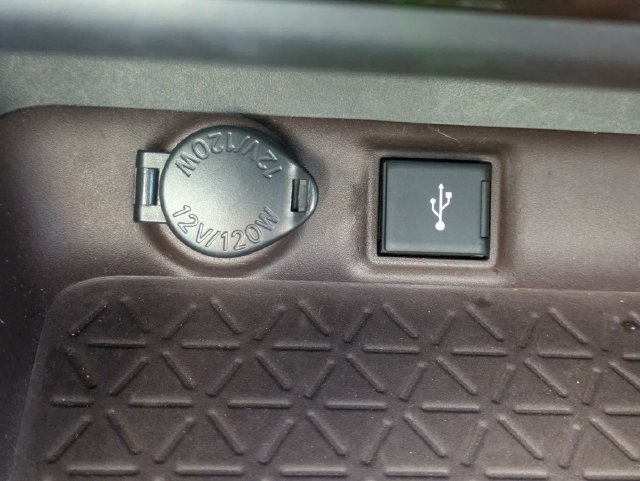 Used 2021 Toyota RAV4 Limited w/ Limited Grade Weather Package FWD image 24