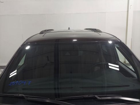 Used 2024 Dodge Durango R/T AWD/4WD image 5