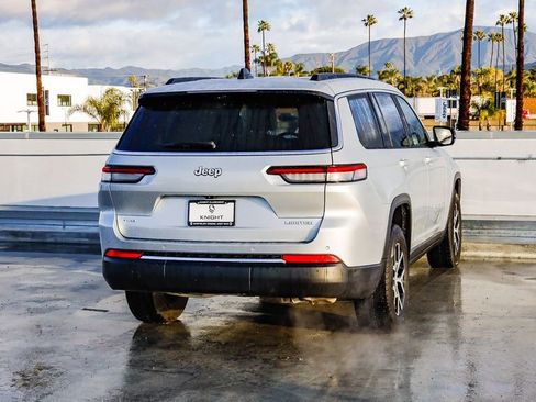 Used 2024 Jeep Grand Cherokee L Limited w/ Luxury Tech Group II image 9