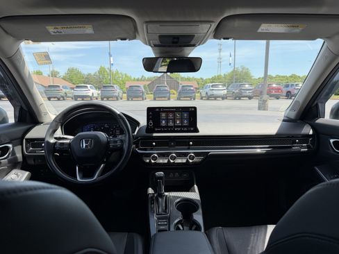 Used 2023 Honda Civic Touring image 22