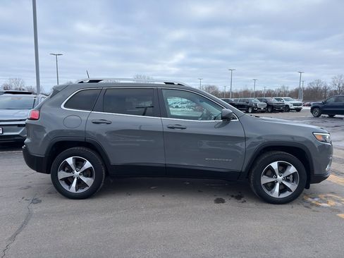 Used 2021 Jeep Cherokee Limited w/ Trailer Tow Group image 4