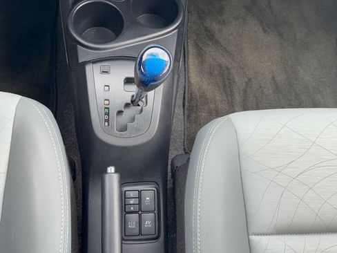Used 2015 Toyota Prius C Four FWD image 23