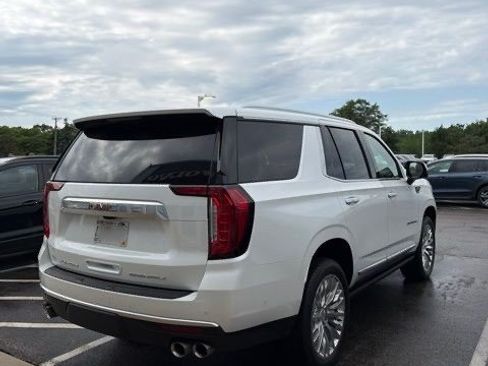 Used 2024 GMC Yukon Denali w/ Denali Reserve Package AWD/4WD image 4