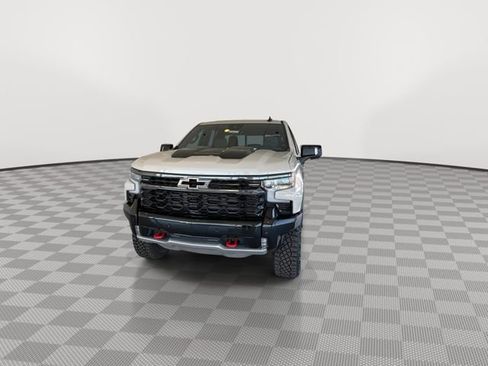 New 2026 Chevrolet Silverado 1500 ZR2 w/ LPO, Dark Essentials Package AWD/4WD image 4