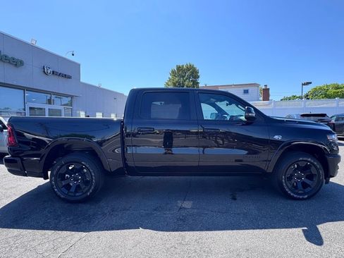 New 2026 RAM 1500 4x4 Crew Cab image 9