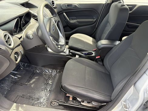 Certified 2018 Ford Fiesta SE FWD image 16
