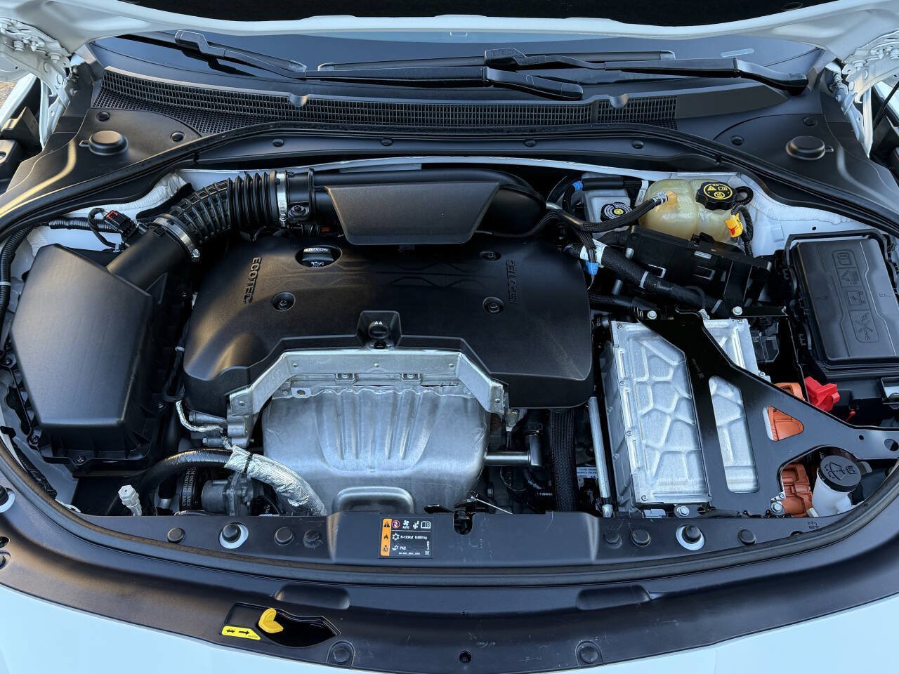 Used 2019 Buick LaCrosse Essence w/ Sun and Shade Package FWD image 11