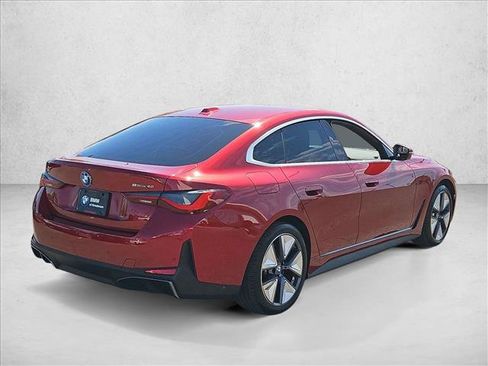 Used 2025 BMW i4 eDrive40 w/ Driving Assistance Package RWD image 5
