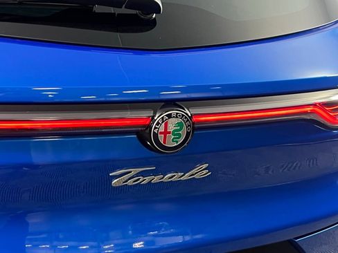 Used 2024 Alfa Romeo Tonale Veloce image 14
