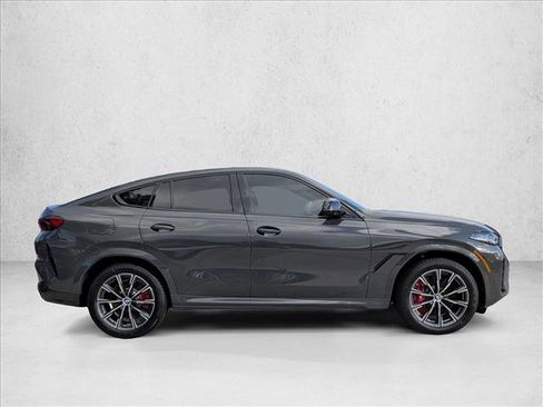 Used 2026 BMW X6 M60i AWD/4WD image 4