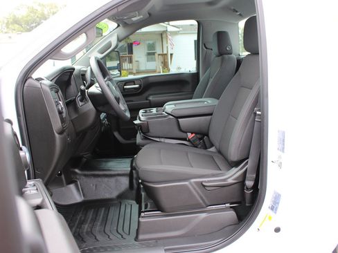 Used 2025 Chevrolet Silverado 2500 W/T RWD image 16
