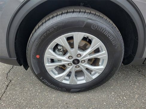 Certified 2025 Ford Escape Active image 30