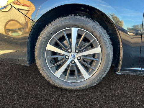 Used 2022 Subaru Impreza Premium w/ Popular Package #3 image 14