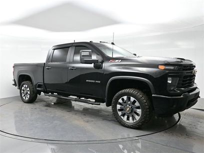 Used 2024 Chevrolet Silverado 2500 Custom w/ Custom Value Package