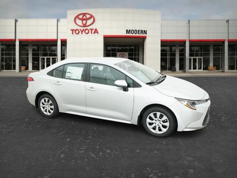 New 2026 Toyota Corolla LE FWD image 6