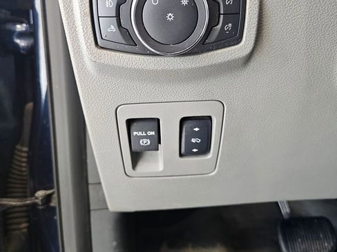 Used 2018 Ford F150 XLT w/ Equipment Group 302A Luxury image 13