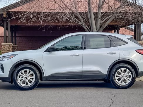 Used 2025 Ford Escape Active image 8