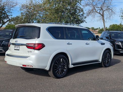 Certified 2024 INFINITI QX80 Sensory image 8