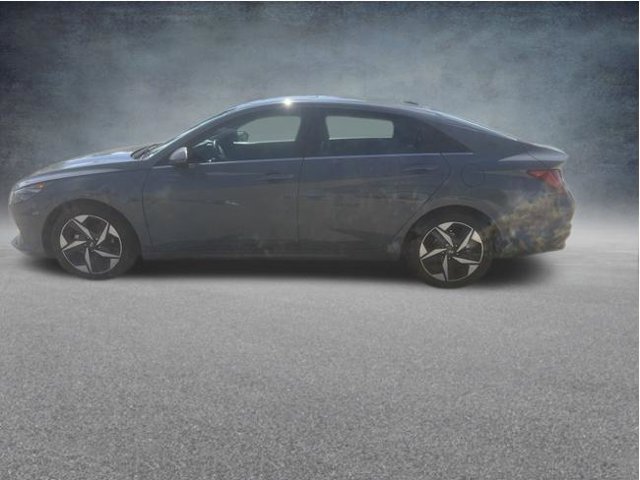 Used 2023 Hyundai Elantra Limited FWD image 8