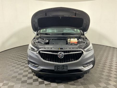 Used 2019 Buick Enclave Essence image 8