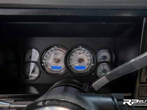 Used 1994 Chevrolet Silverado 1500 2WD Regular Cab image 63