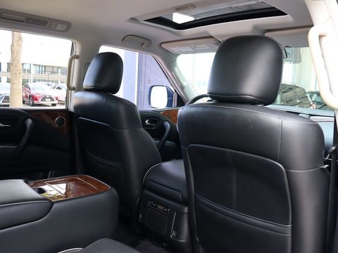 Used 2019 INFINITI QX80 Luxe image 37