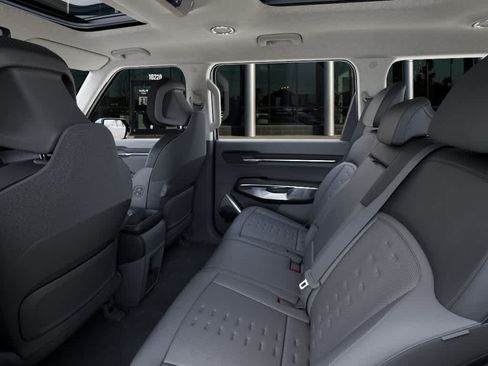 New 2026 Kia EV9 Wind AWD/4WD image 18