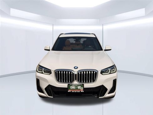 Used 2024 BMW X3 xDrive30i w/ Premium Package AWD/4WD image 2