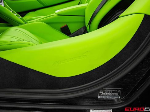 Used 2026 McLaren 750S Spider image 45