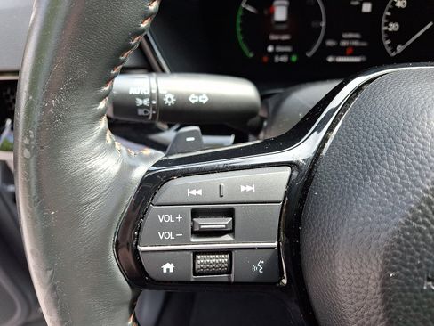 Used 2023 Honda CR-V Sport Touring image 22
