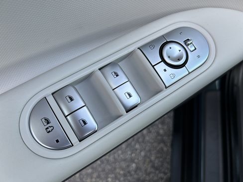 Certified 2024 Hyundai Ioniq 5 SE AWD/4WD image 20
