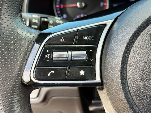 Used 2023 Kia Forte GT-Line w/ GT-Line Premium Package FWD image 8