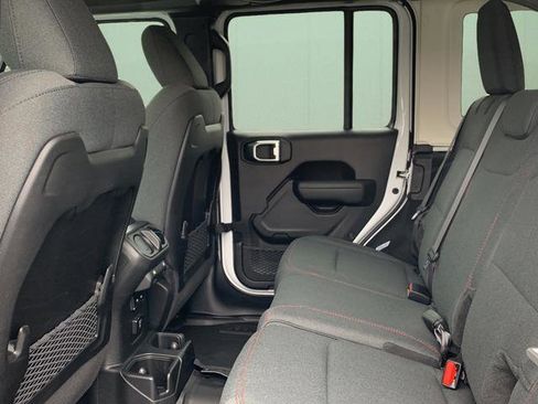 New 2026 Jeep Wrangler Unlimited Rubicon image 20