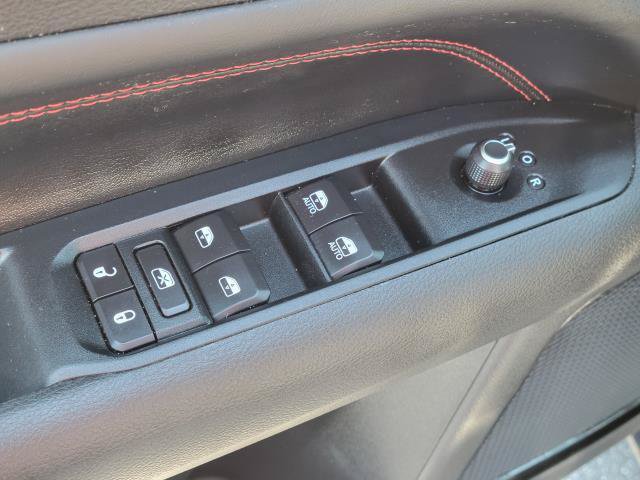 Certified 2022 Jeep Compass Trailhawk w/ Trailhawk Convenience Group AWD/4WD image 21