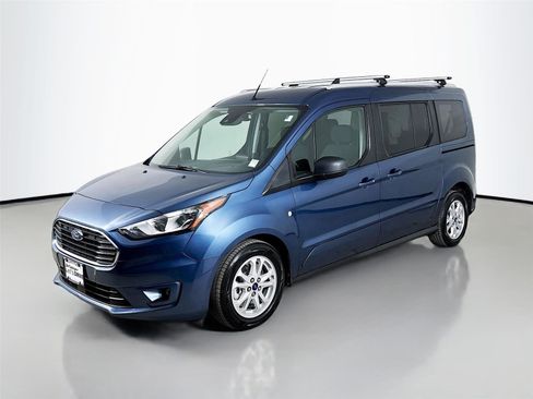 Used 2022 Ford Transit Connect XLT image 4